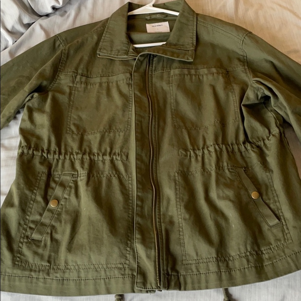 NWOT olive cargo jacket- size large